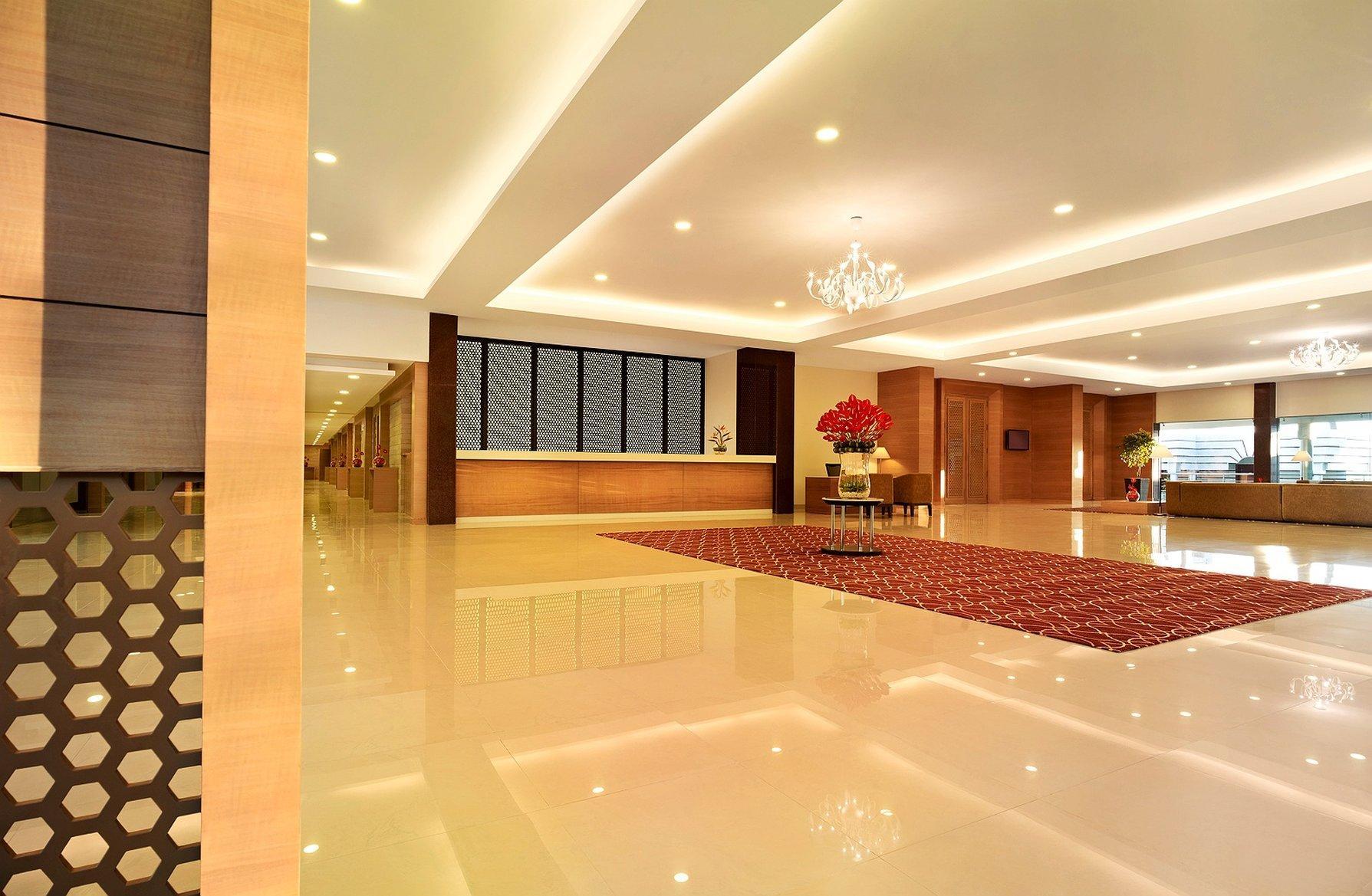 Hotel Naveen Lakeside Hubli Extérieur photo